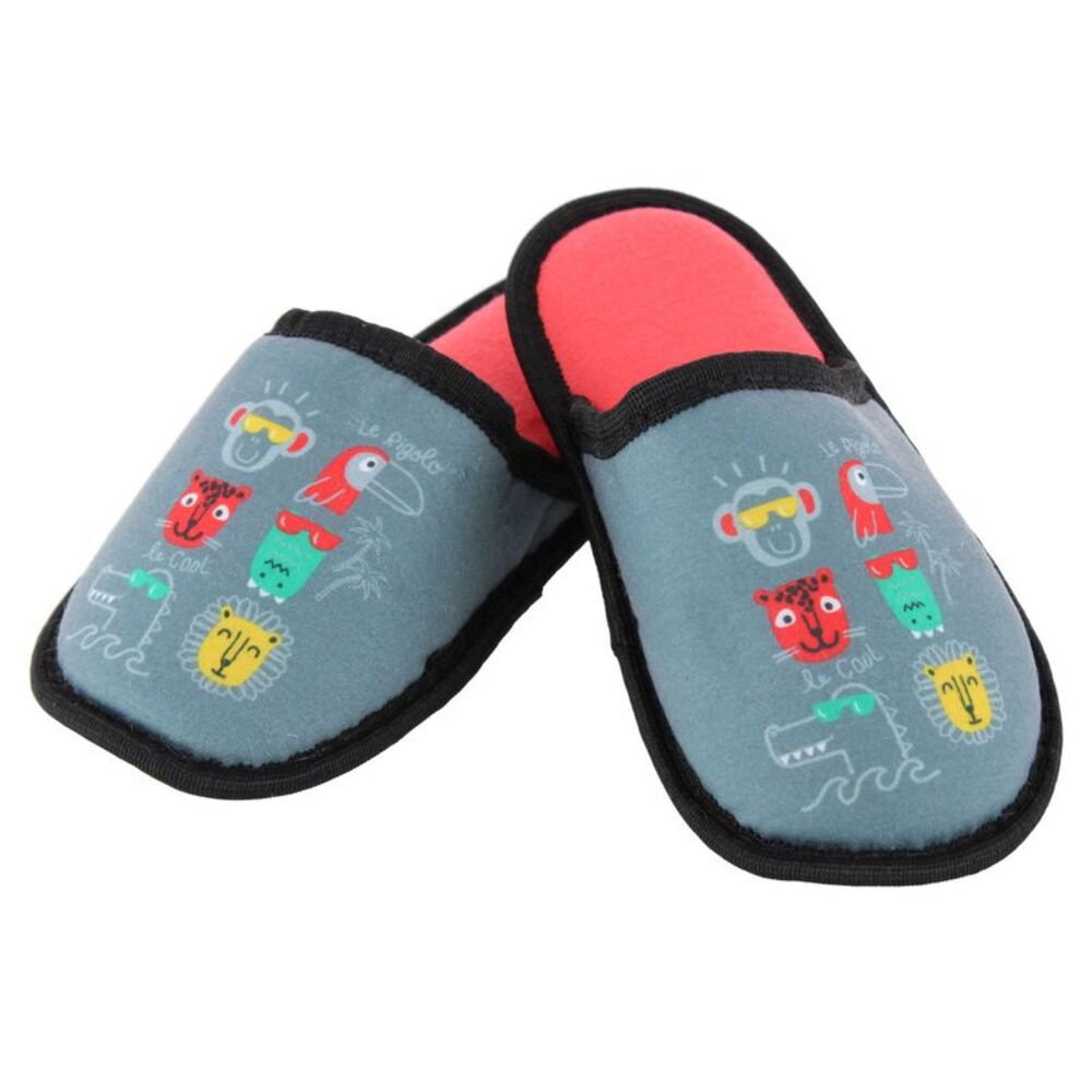 CTM Boy's Animal Assorted Slippers